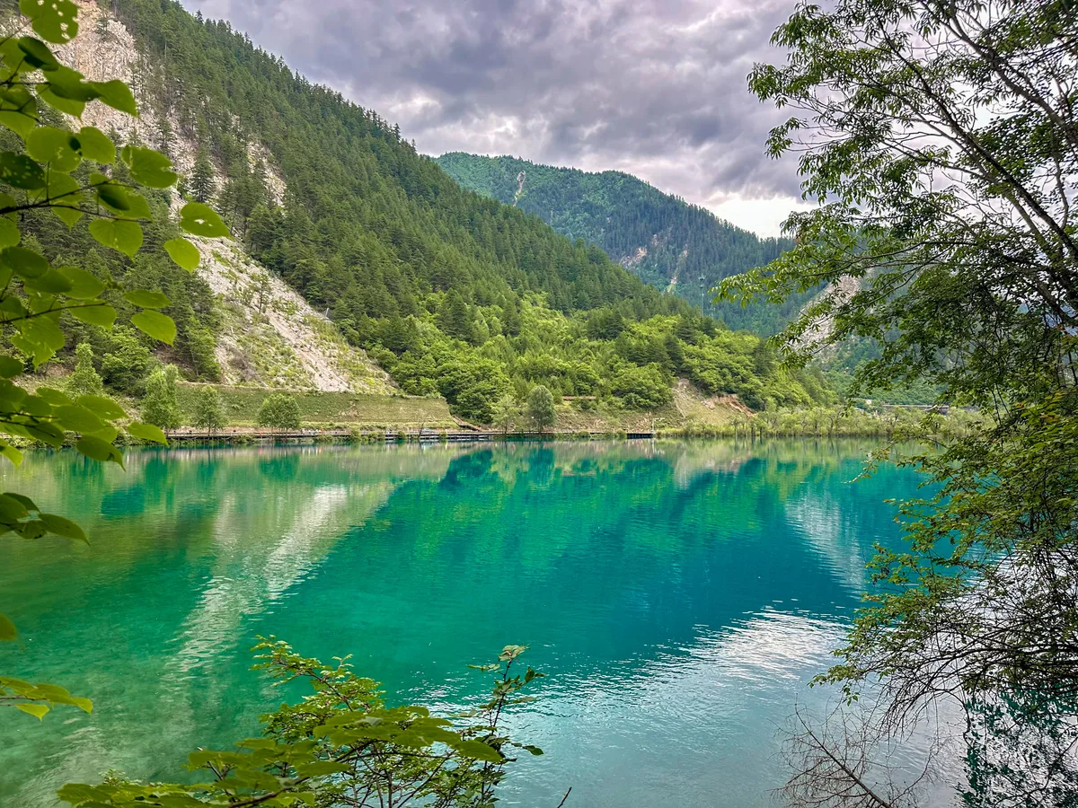 Rhino Lake on Jiuzhaigou's middle route
